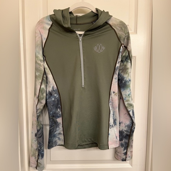 Women’s Swirlgear 1/2 Zip Hooded Top  in Green with Tie Dye Design, Size Medium - Picture 2 of 5